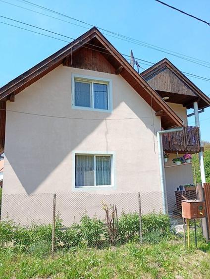 Casa de vanzare in Cotus - 1