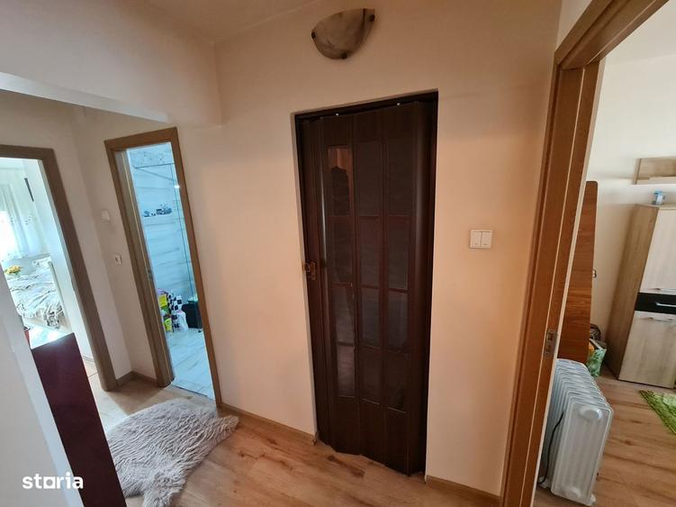 Vand apartament 5 camere Micalaca Str Abrud,2b.Decomandat,Spatios100mp - 10