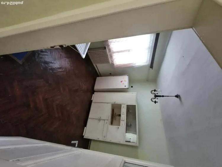 A 27 proprietarul vinde casa - 4