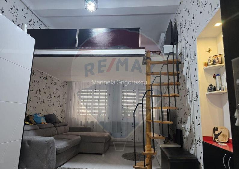 Apartament cu 3 camere de vanzare in zona Central Apartament cu 3 camere de vanzare in zona Central