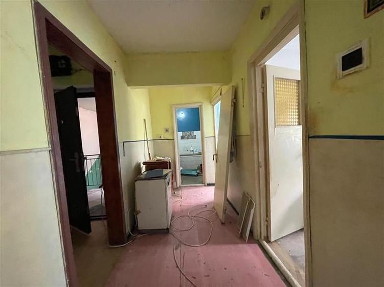 Apartament cu 2 camere de vanzare zona centrala Tulcea - 1