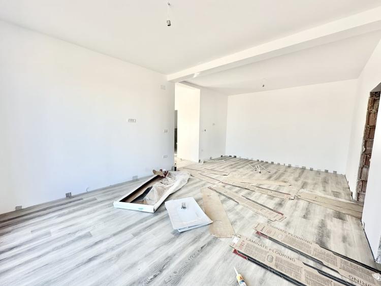 Duplex parter | 3 camere | pozitie excelenta | cartier asfaltat | Mosnita - 2