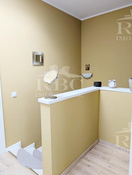 Casa cuplata finisata cu teren 300 mp Floresti str. Narciselor - 38