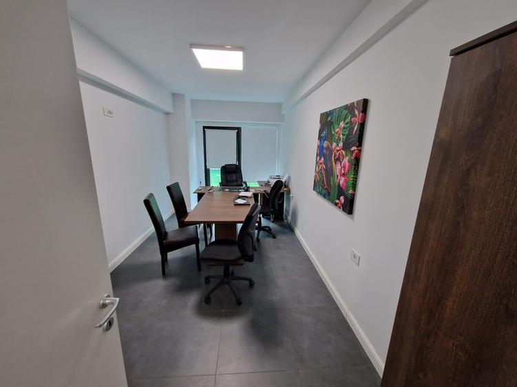 Vis a vis de Palas Mall -ideal ca birou  Cod:159852 - 11