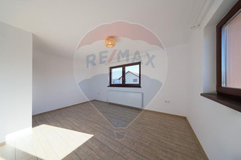 Casa single cu curte generoasa - Cartier Izvor, Brasov - 13