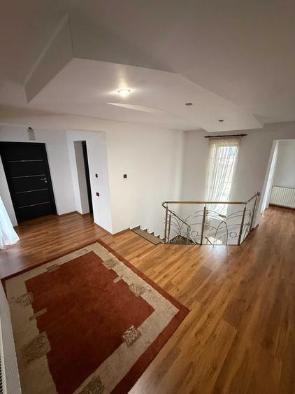 Casa de vanzare + spatiu comercial - Gataia - 2