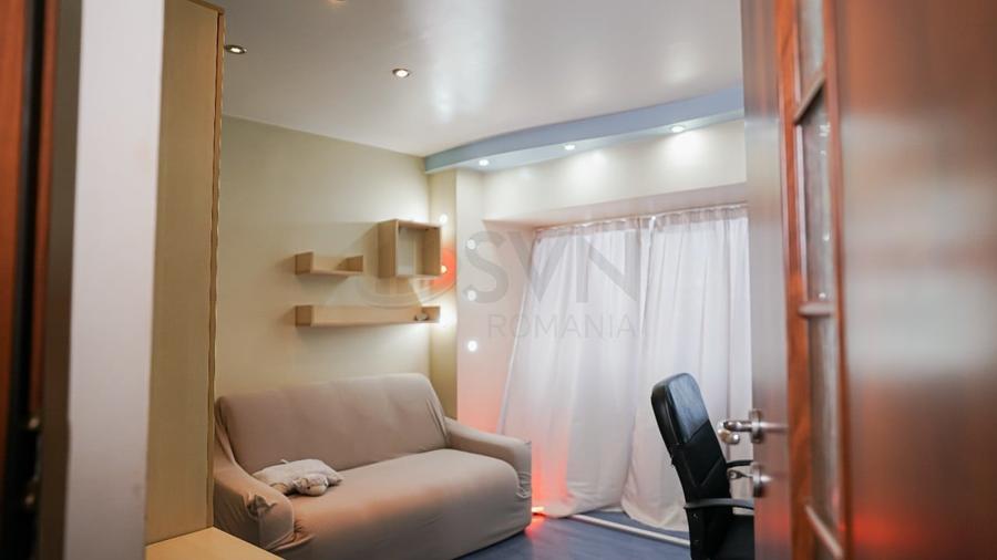 REA1018530 Bd Unirii l Apartament 4 camere l Vedere stradala - 9