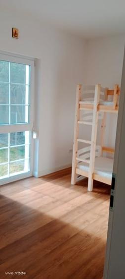 Liniște și confort: Bungalow de vânzare la doar 5 km de Râmnicu Vâlcea - 1