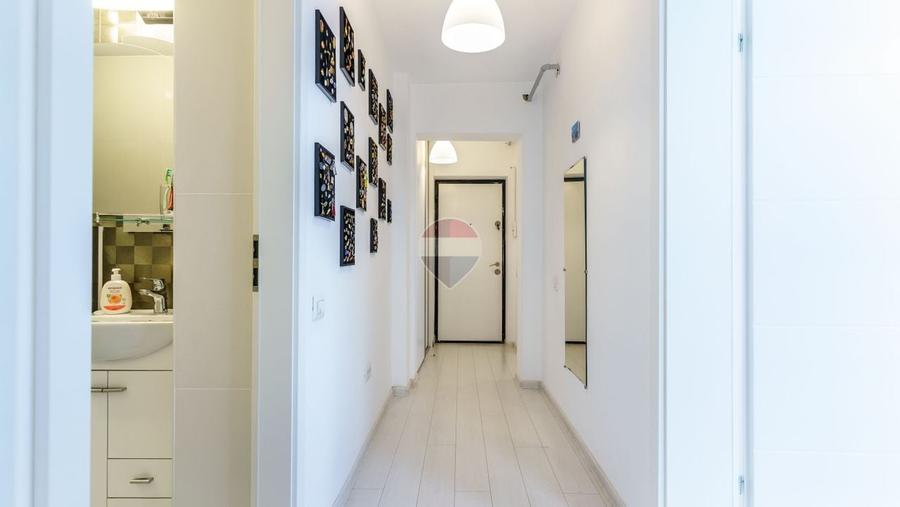 Apartament cu 3 camere semidecomandat, mobilat în Mănăștur