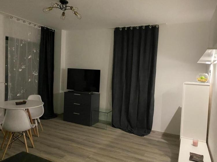 Ap. 2 cam. dec. 5 min. metrou Mihai Bravu - 3