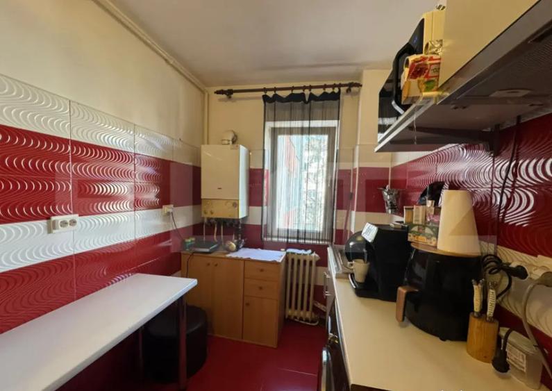 Apartament cu 2 camere decomandat in Simeria - 6