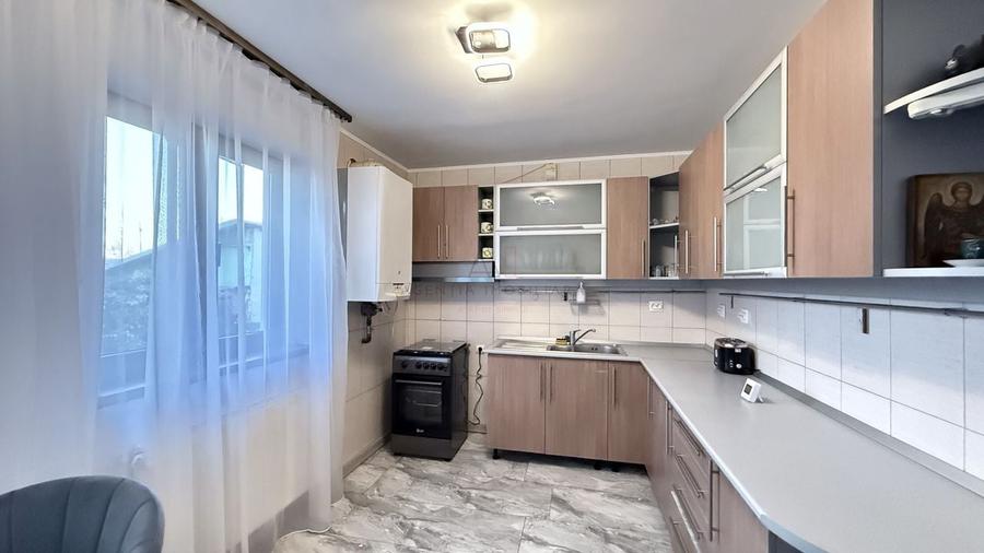 Casa S+P+1+M | 197 mp utili | Curte libera | COMISION 0 - 6