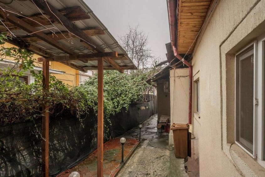 CAROL - REGINA MARIA, CASA 63 MP! - 13