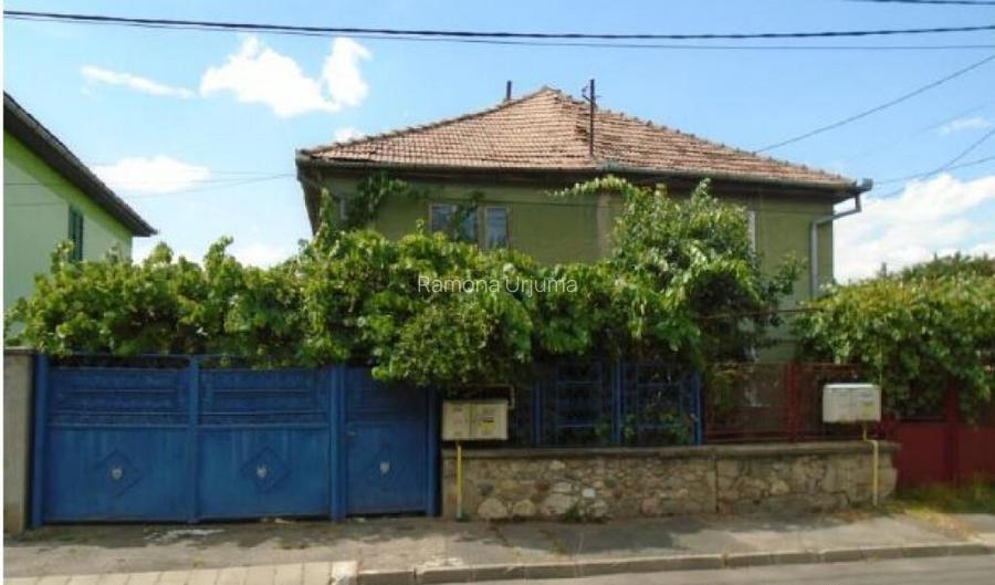 Cota de 3/32 din casa si teren, Loc Sibiu, Jud Sibiu Cota de 3/32 din casa si teren, Loc Sibiu, Jud Sibiu