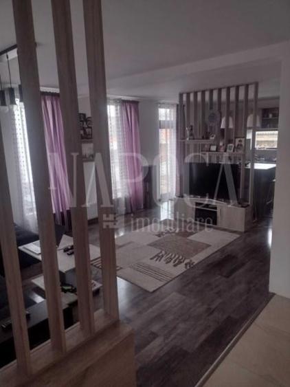 Casa 5 camere de vanzare in Baciu - 2