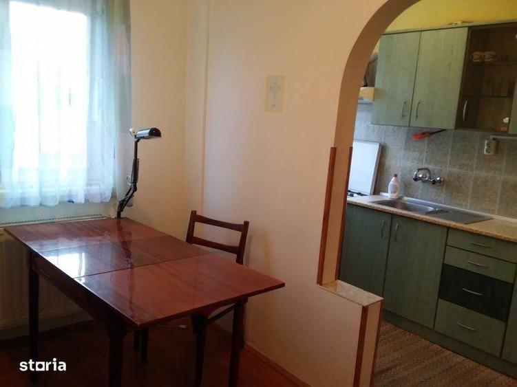 Inchiriez apartament 7 Noiembrie - 5