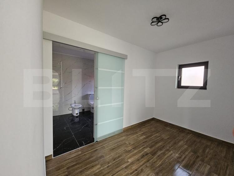 Vila superba, 4 camere, in zona Hlincea - 11