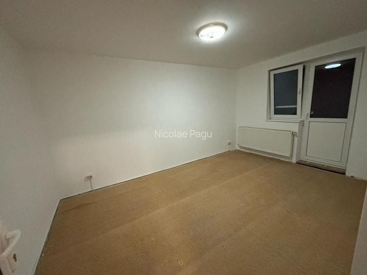 Apartament cu 3 camere decomandat în Ultracentral Apartament cu 3 camere decomandat în Ultracentral