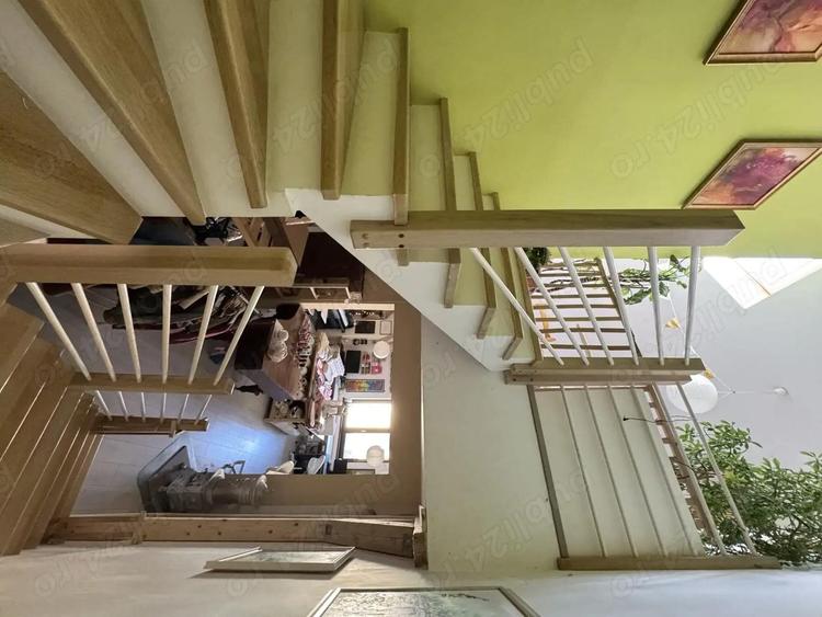 Casa in zona centrala( spatiu comercial casa de locuit) singur in curte - 5