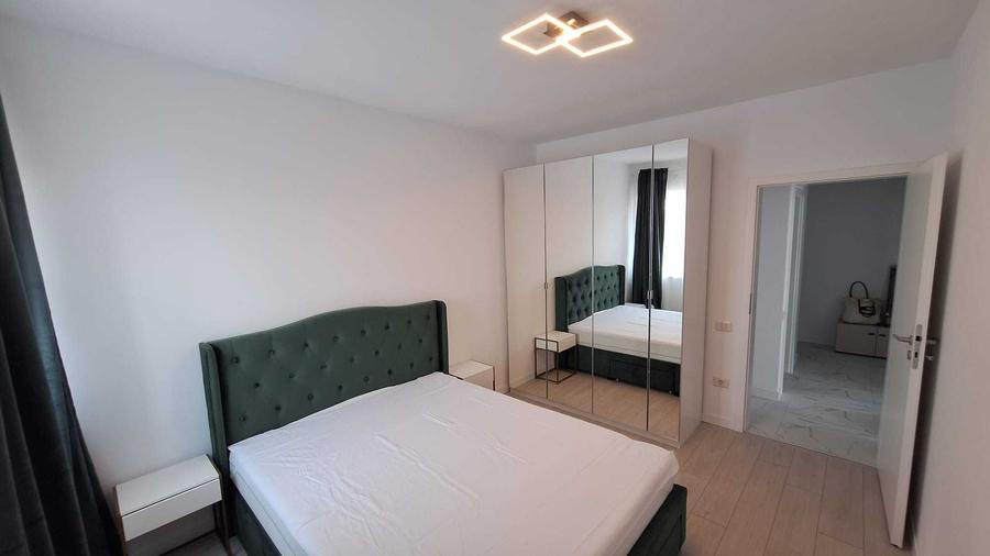 Inchiriez apartament NOU cu 2 camere, prima inchiriere, mobilat si utilat, loc de parcare inclus 9 minute de metrou Berceni - 6