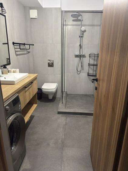 Inchiriez apartament 3 camere - zona Little Texas - 3