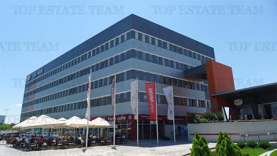 Spatiu de birouri de 3,000mp de vanzare in zona Pipera - 1