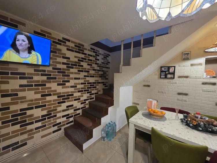 Casa spa?ioasa cu etaj, utilita?i complete ?i piscina Simeria, HD - 3