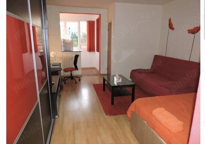 Proprietar vand garsoniera Titan - 1