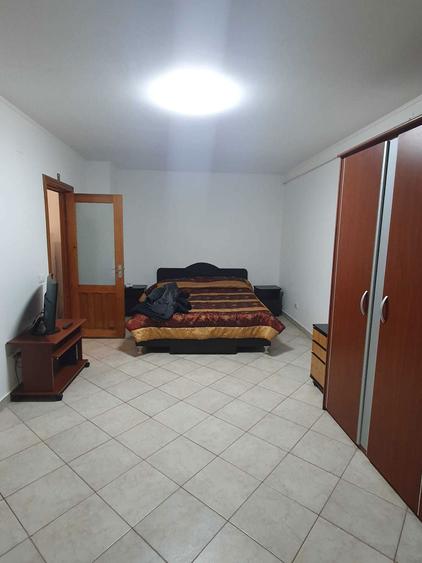 Vand Garsoniera in zona Bd Brailei (sau inchiriere) - 2