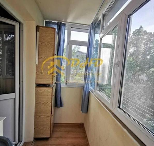 Apartament 3 camere semidecomandat Alexandru Cel Bun
