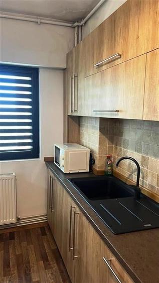 Apartament 2 camere in Plloiesti, zona Piata Mihai Viteazul - 10