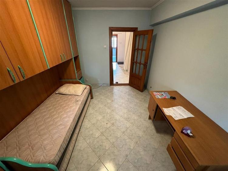 Apartament 3 camere , etaj 1, zona Brailei, suprafata totala 92mp - 8