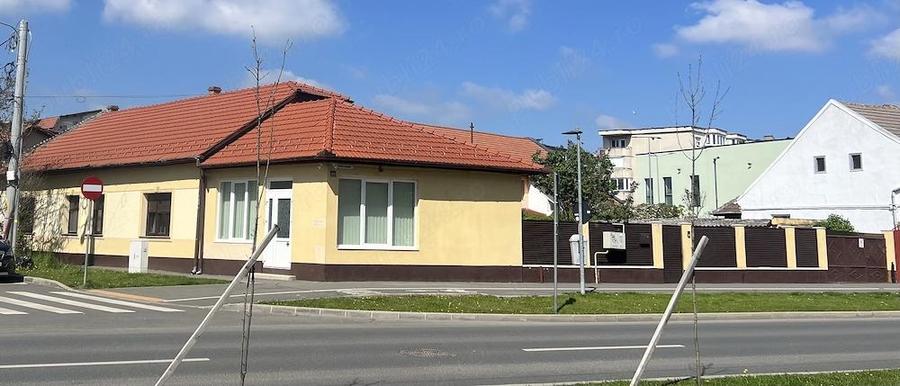 Proprietate privata pe col?, la bulevard, spa?iu comercial, ideal investi?ie - 1