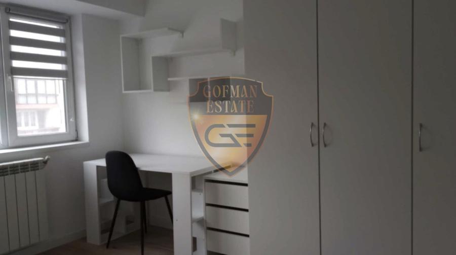 3 camere Constanta Ultracentral Tomis Mall, balcon, centrala gaz etaj 1 cu lift - 5