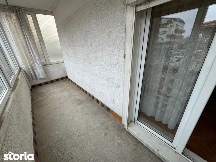 Vanzare apartament trei camere imobil solid Piata Ion Mihalache metrou - 14