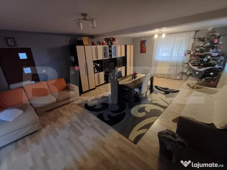 Casa cu 6 camere, 420 mp + 10 arii teren, - 14