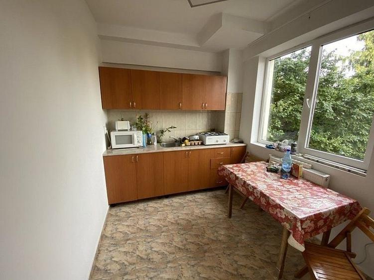 Casa P+2+M de inchiriat in zona Blumana - Brasov - 18