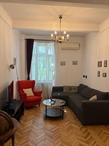 Apartament ultracentral -Piata Lahovari - 10