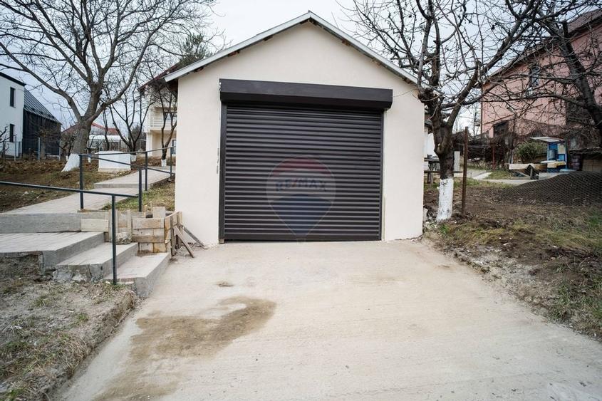 Vila de Vanzare cu 5 Camere, Teren 1000mp - Bucium, Iasi - Comision 0% - 6