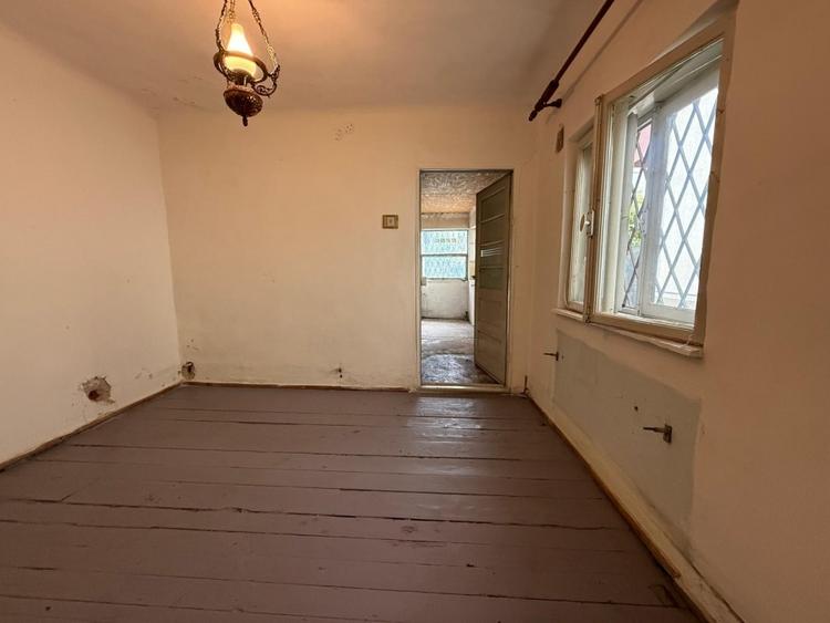 Teren cu casa de renovat Bulevardul Basarabia Murgeni comision zero - 10