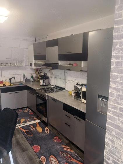 Vand apartament vis a vis de judecatorie, bloc tip vila et1 - 4