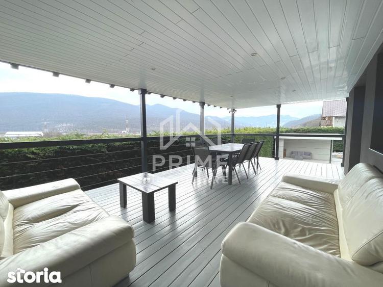 Casă cu 6 camere cu Teren 940 Mp în Câlnic