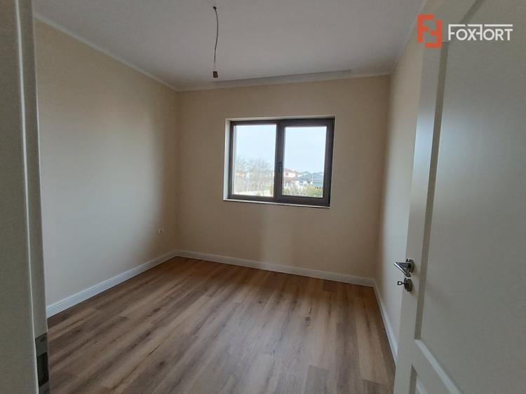 Duplex 4 camere si teren de 336 mp in Giroc - 6