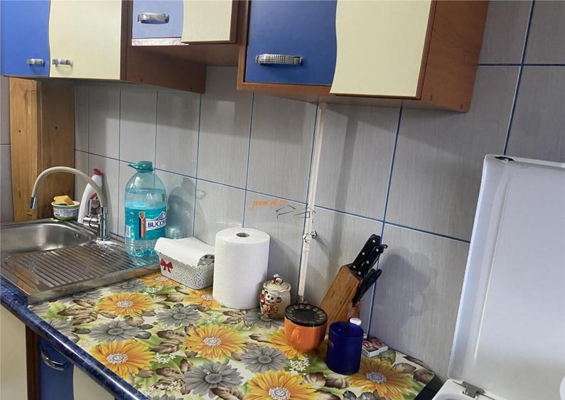 Apartament 3 camere , zona cartier Sud ,et 2/4 , decomandat - 14