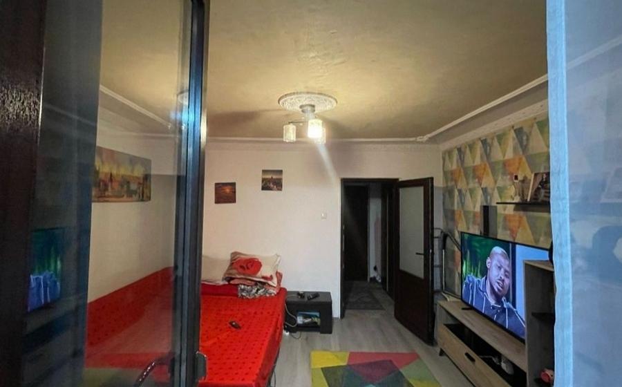 Iancului metrou Avrig,bl. 1978,reabilitat,2/10,balcon inchis, AC,mobilata. - 3