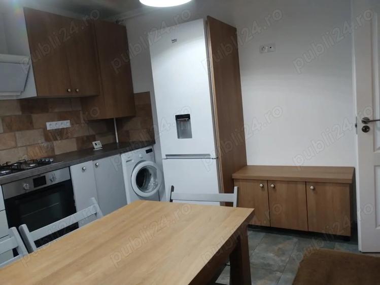 Inchiriez apartament cu 3 camere - 6