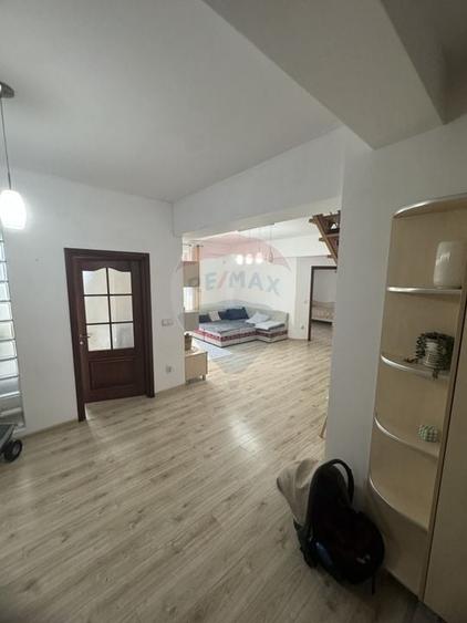 Apartament 3 camere | 2 bai | balcon | mansarda | bloc nou | Burdujeni - 4