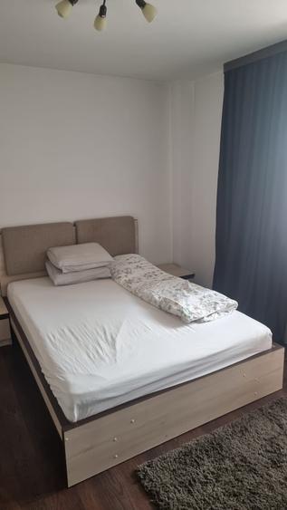 Apartament 3 camere de vânzare - zonă centrală, mobilat și utilat. - 11