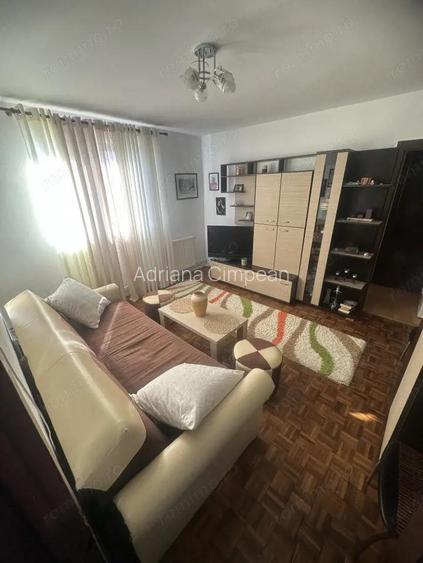 Apartament cu 2 camere de vanzare, 30 mp, Dealul Florilor Apartament cu 2 camere de vanzare, 30 mp, Dealul Florilor