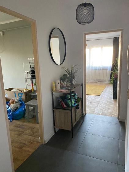 Apartament 3 camere vedere Piata Civica - 1